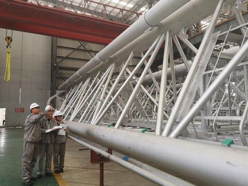 東鼎公司優化生產布局 300平方米生產空間新規劃與6套泵塔存儲龍門架全面投用，助力橡膠防塵套制造效率提升